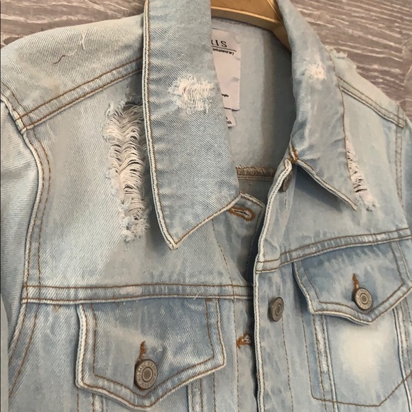 Distressed denim jacket light blue - Picture 3 of 6